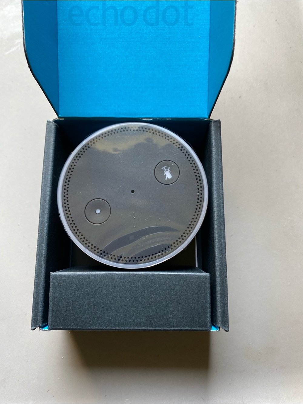 Amazon Echo dot Speaker - Picture 2 of 4